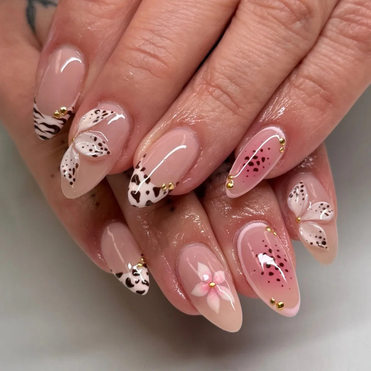 European American Style Manicure Nail Tips 3D Resin-poured French-style Rhinestones Cross-shaped Flower Nail (38 Options)