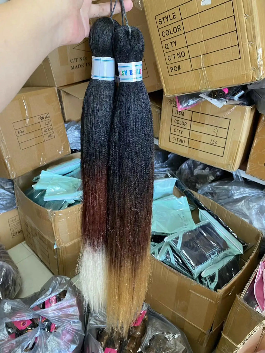 Pre-Stretched Ombre Braiding Hair Extensions Brown Yaki Texture Synthetic Hair EZ Braid Pre-Stretched Braiding Hair