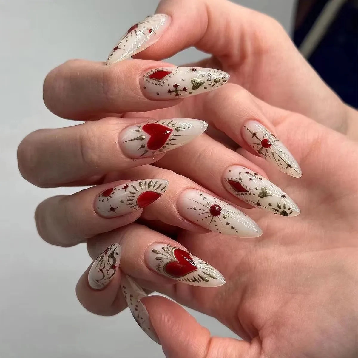 Hot Stamped Metal Gold Star Almond Fake Nails (4 Options)