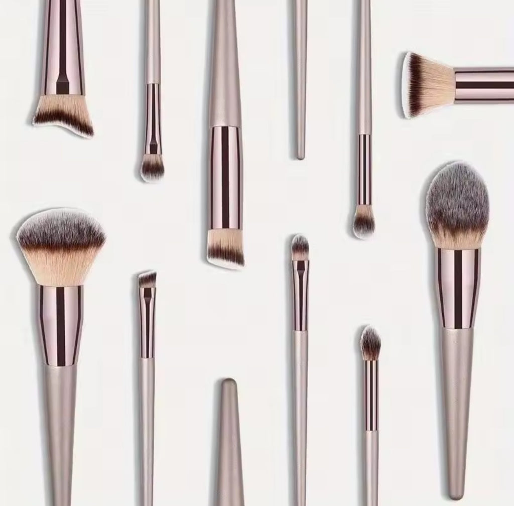 10 pcs Champagne Gold Makeup Brushes
